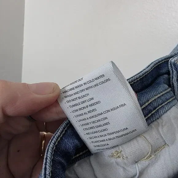 Kancan Medium Wash Distressed Raw Hem High Rise Sian Flare Jeans Size 25 - Picture 5 of 7